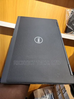Laptop Dell Precision 7540 16GB Intel Core Ultra 5 SSD 256GB