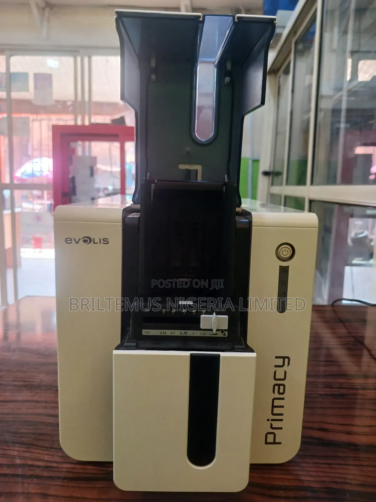 Uk Used Evolis Primacy Single Sided Id Card Printer