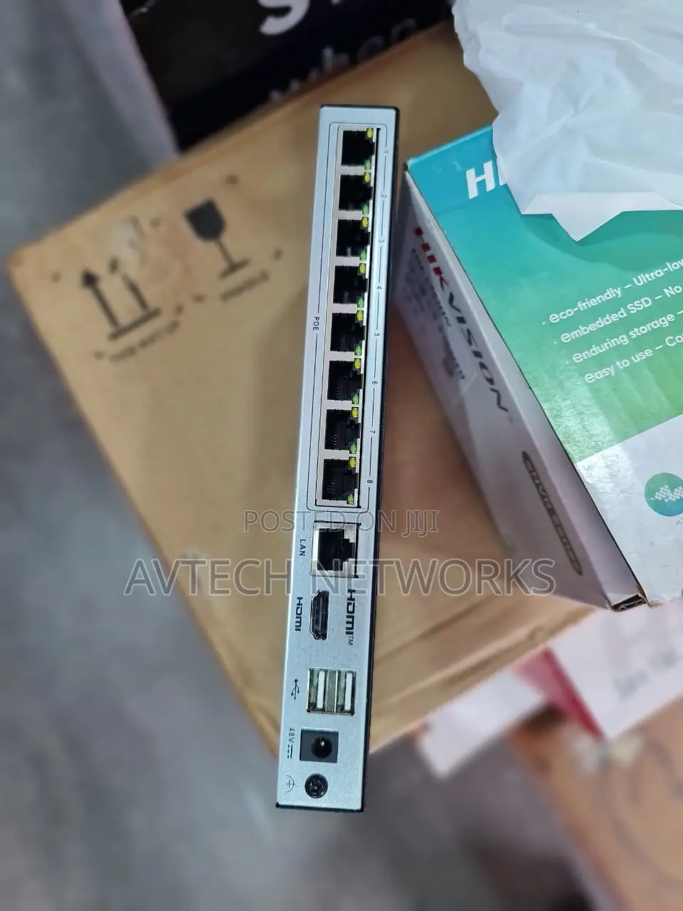 E NVR Hikvision 8 CH