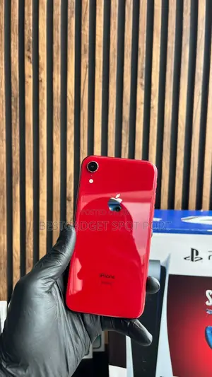 Apple iPhone XR 64 GB Red