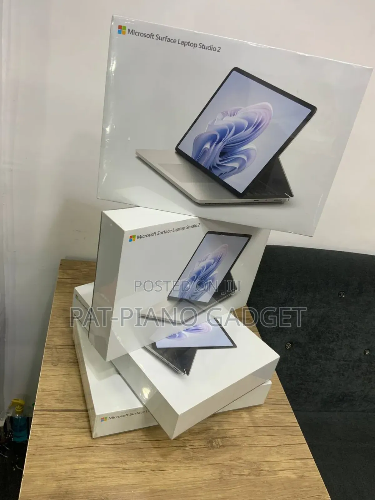 New Laptop Microsoft Surface Laptop Studio 2 32GB Intel Core I7 SSD 1T