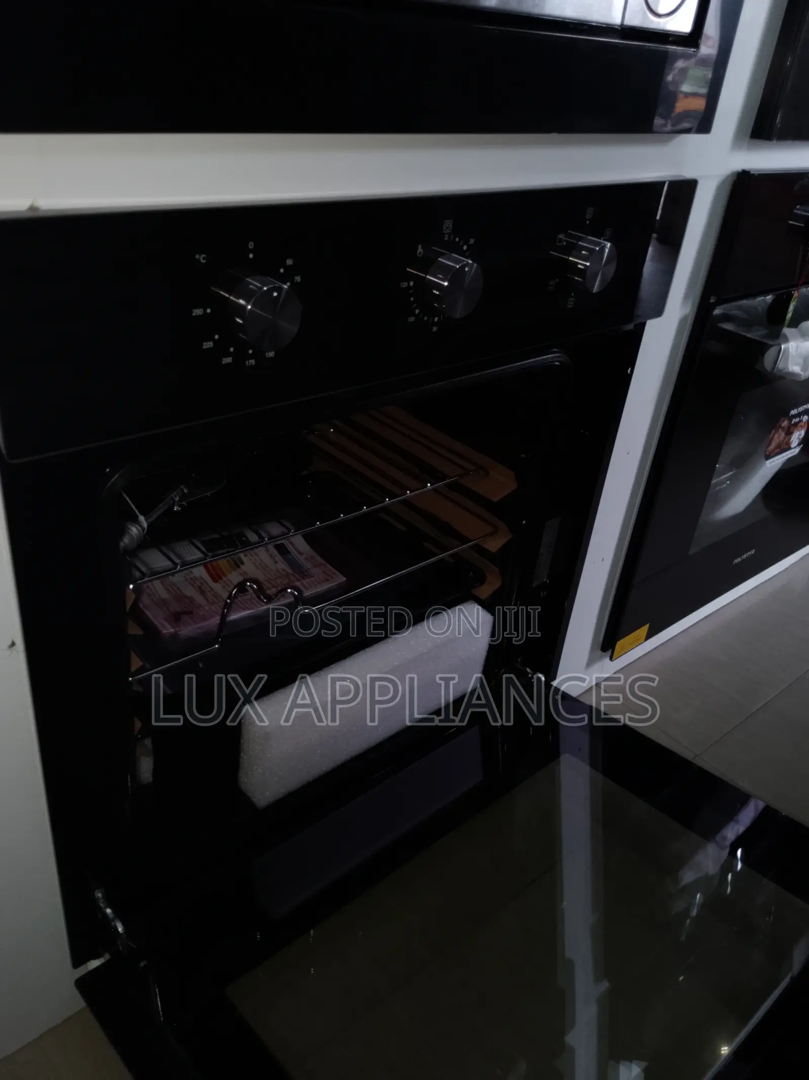 Electric Inbuilt Oven 63l