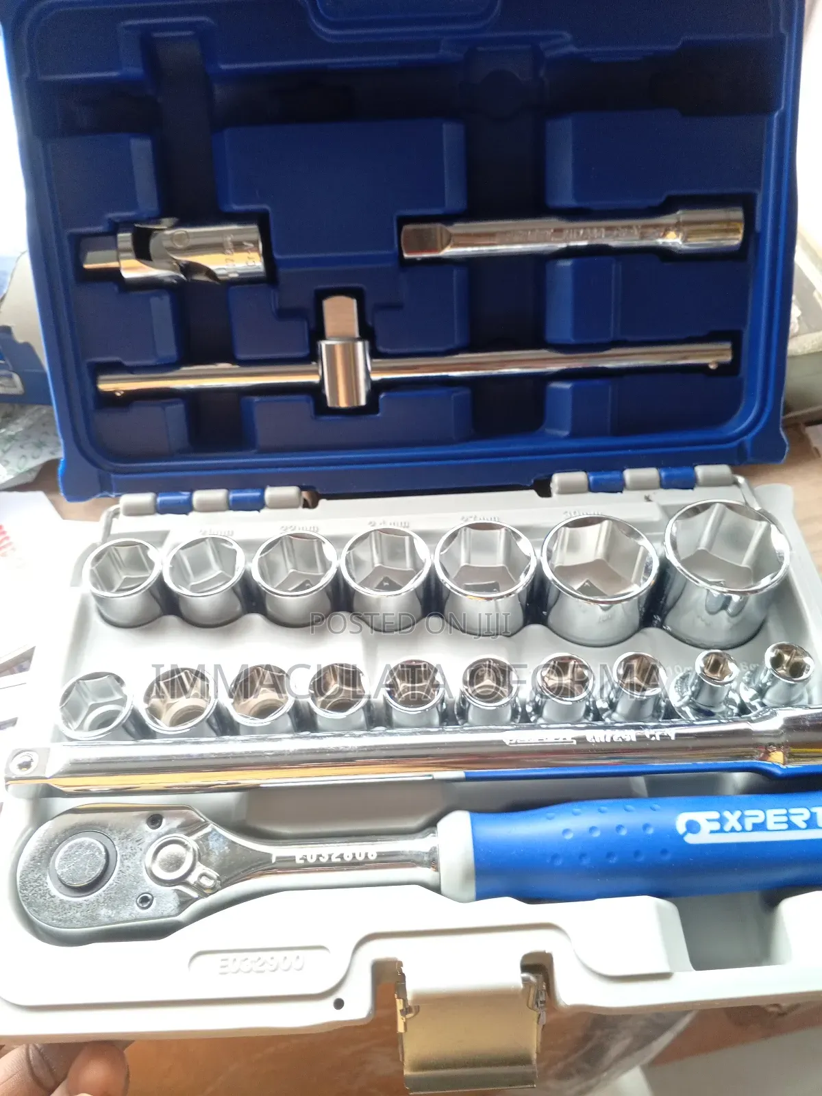EXPERT E032900 Socket And Accessory Set 1/2 Metric