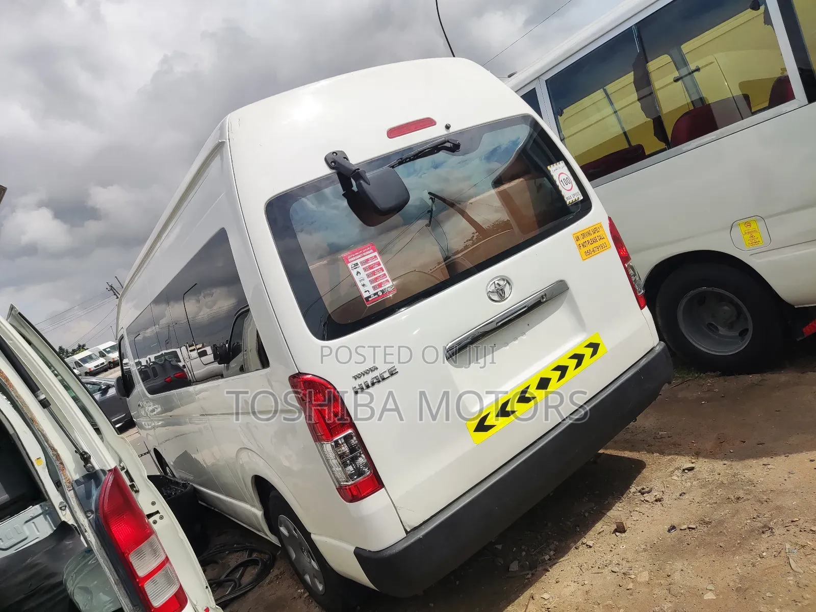 Toyota HiAce 2017 White