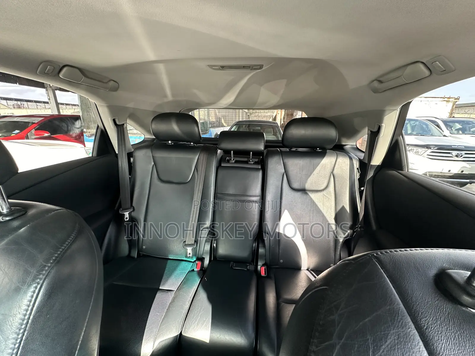 Lexus RX 350 FWD 2012 White