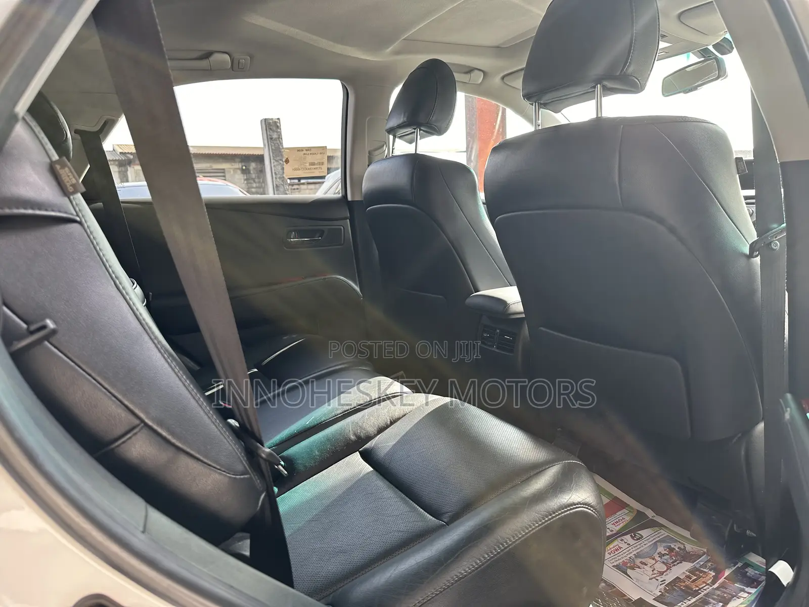 Lexus RX 350 FWD 2012 White