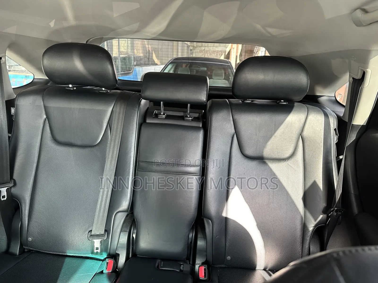Lexus RX 350 FWD 2012 White