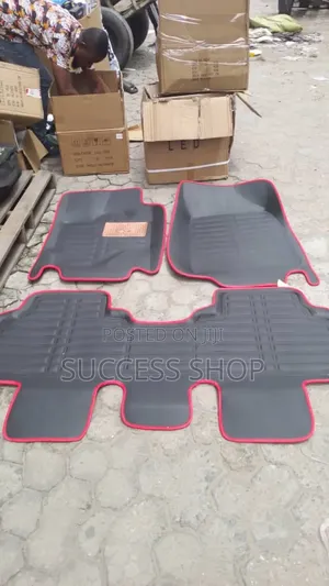 Photo - Honda Pilot High Quality Customized Floor Mat 3d