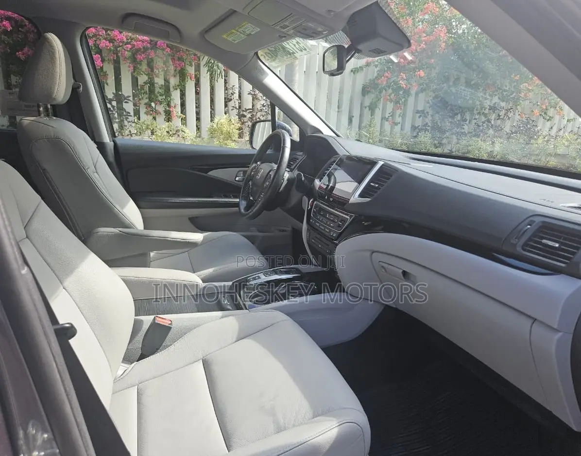 Honda Pilot 2016 Gray