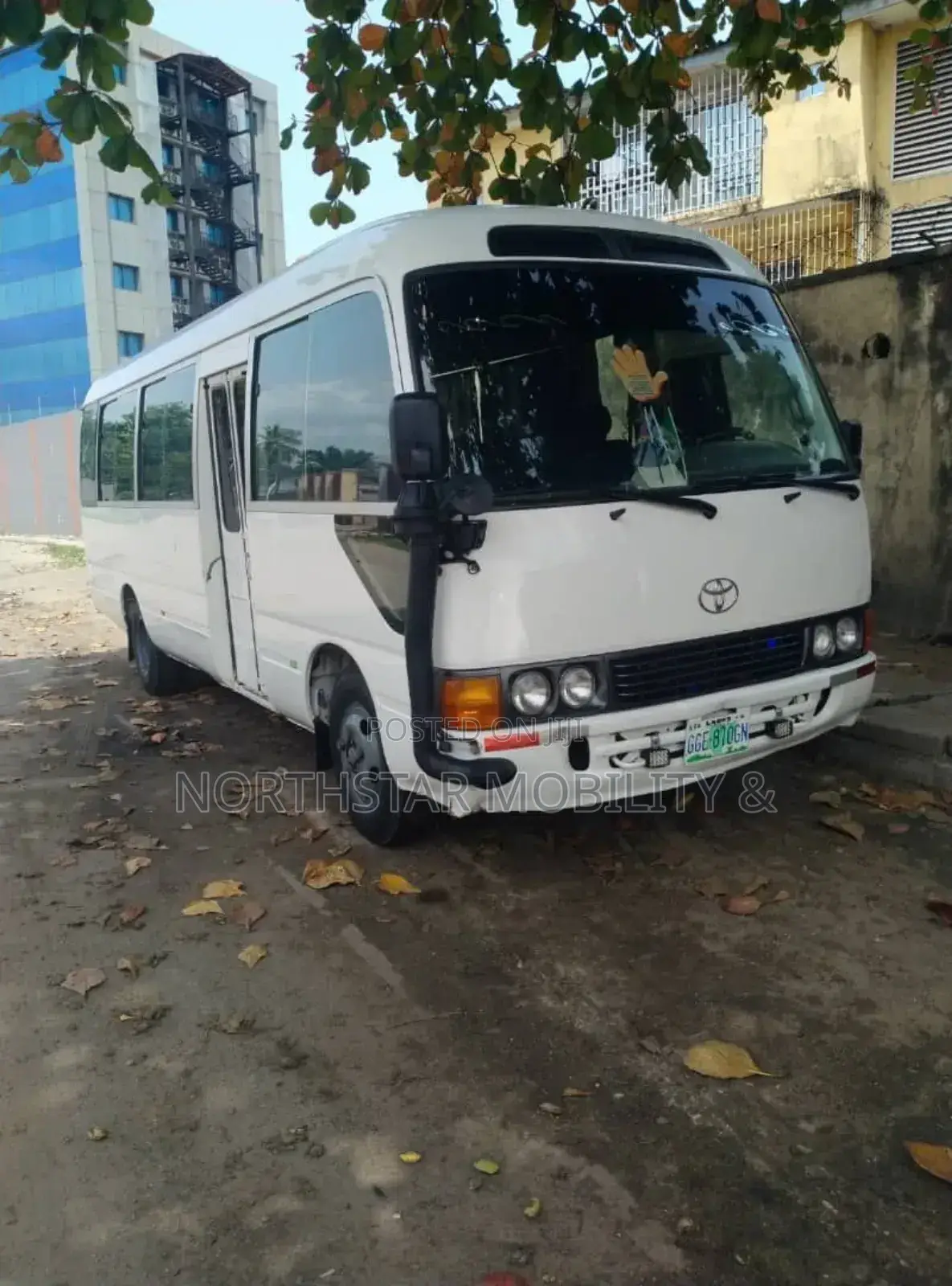 Reliable Chauffeur Private Car Hire in Lagos