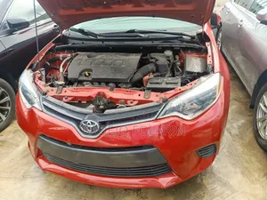 Toyota Corolla 2015 Red