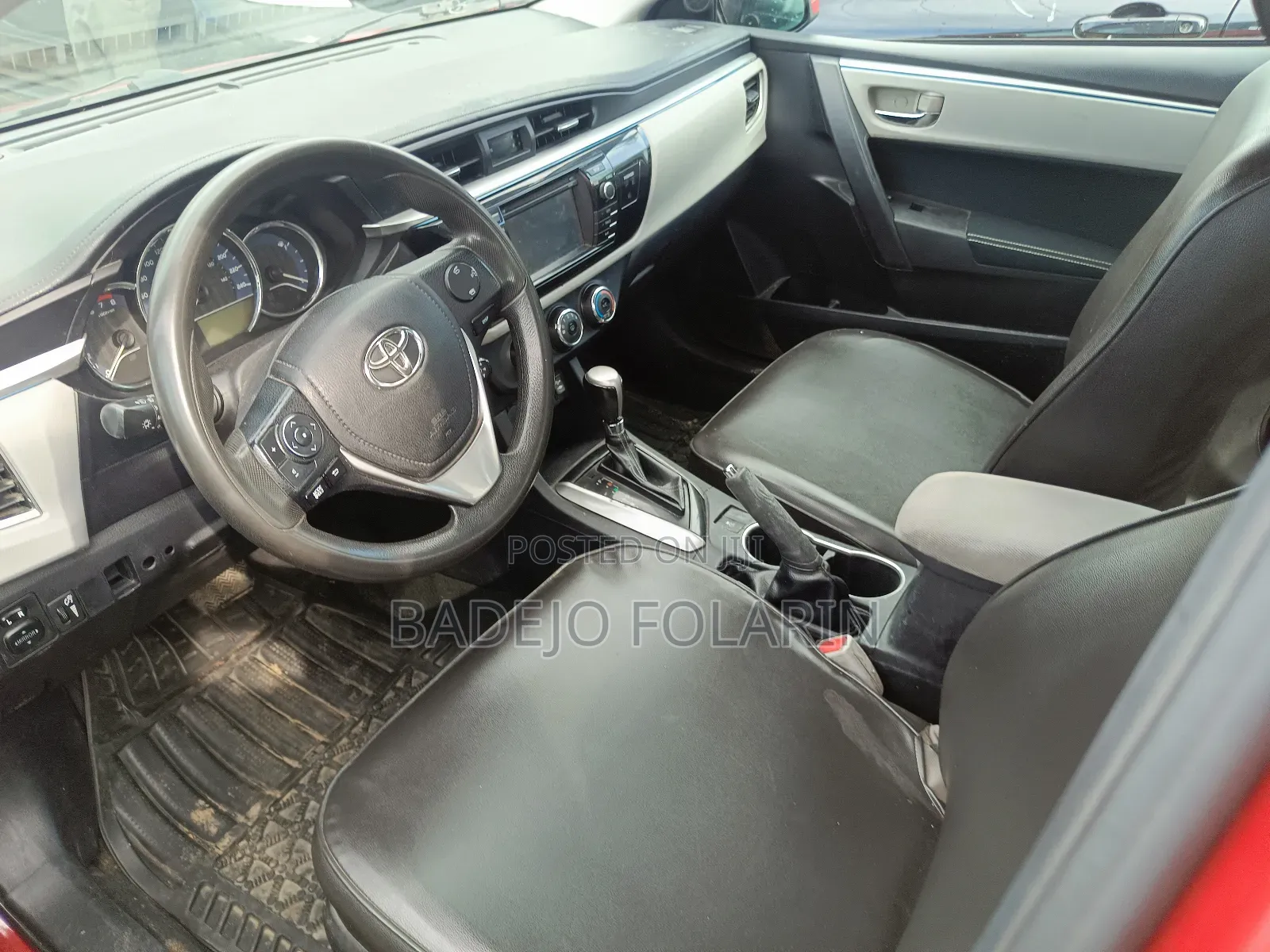 Toyota Corolla 2015 Red