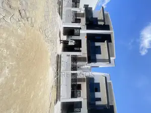 4bdrm Duplex in Ikota for sale