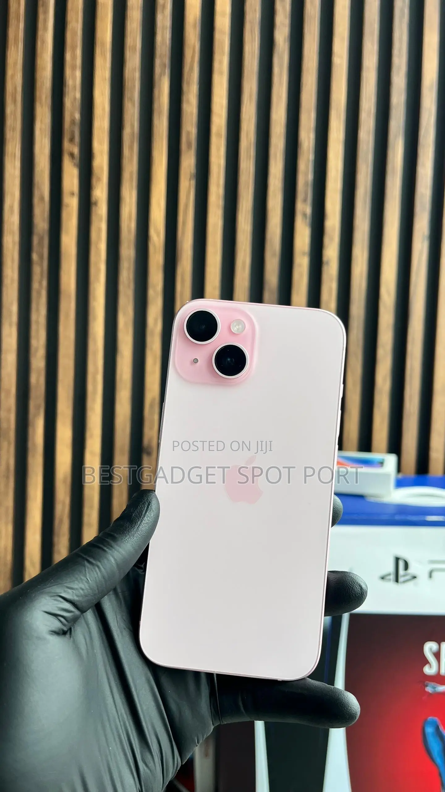 Apple iPhone 15 128 GB Pink in PortHarcourt Mobile Phones