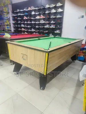 Coin Leg Snooker