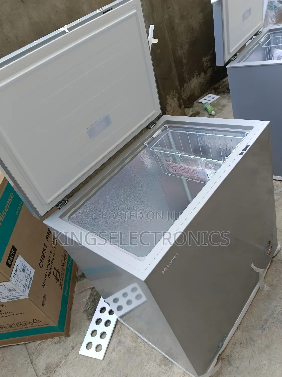 260sh Hisense Chest Freezer