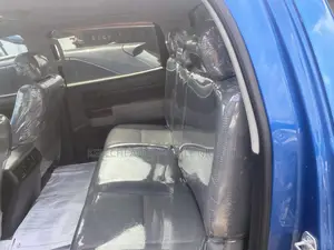 Toyota Tundra CrewMax 4x4 Limited 2010 Blue