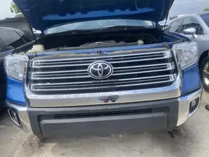 Toyota Tundra CrewMax 4x4 Limited 2010 Blue