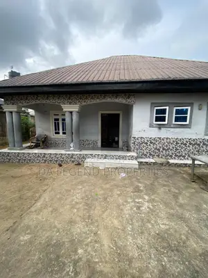 Photo - 4bdrm Bungalow in Port-Harcourt for sale