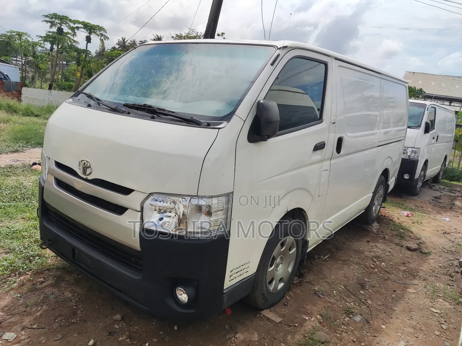 Toyota HiAce 2010 White
