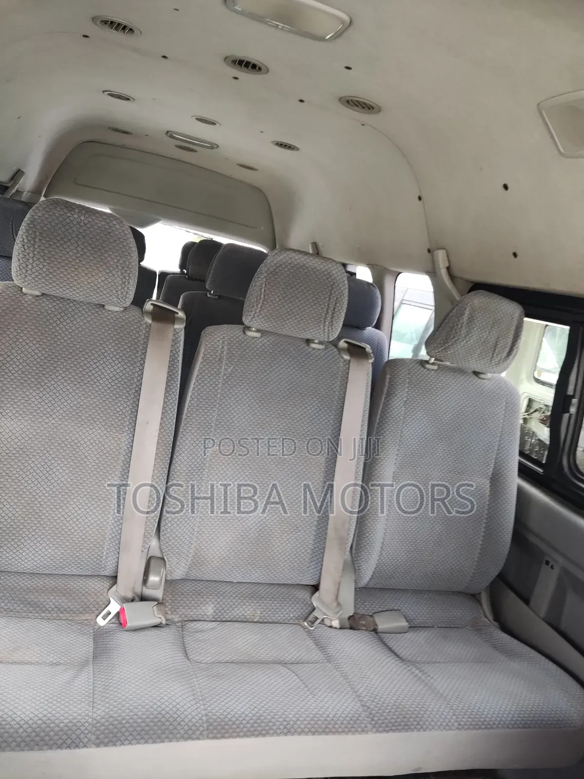 Toyota HiAce 2016 White