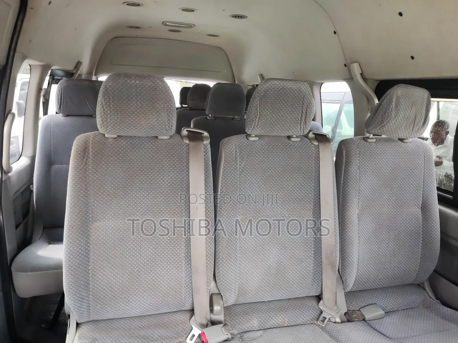 Toyota HiAce 2016 White