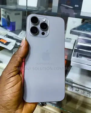 Apple iPhone 15 Pro Max 256 GB Yellow