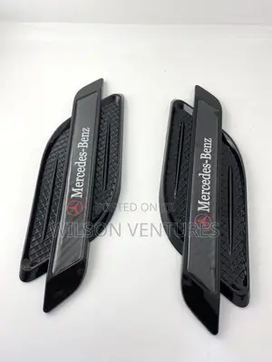 2 PCS Side Vent Fender Airflow Decorative Sticker