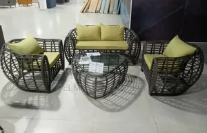 Set of Rattan 5 Seaters Chair With Centre Table and Cushion