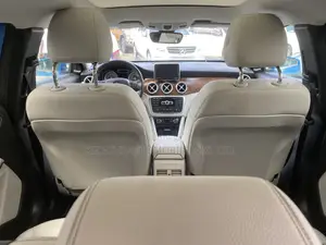 Mercedes-Benz GLA 250 2016 Blue