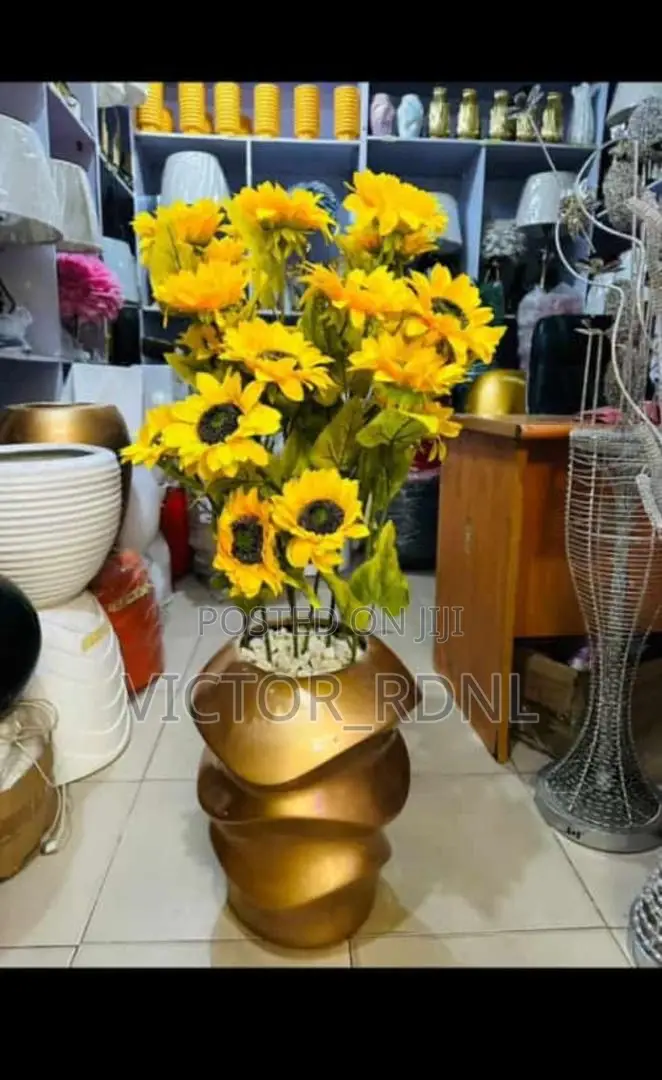 Artificial Flowers and Pots