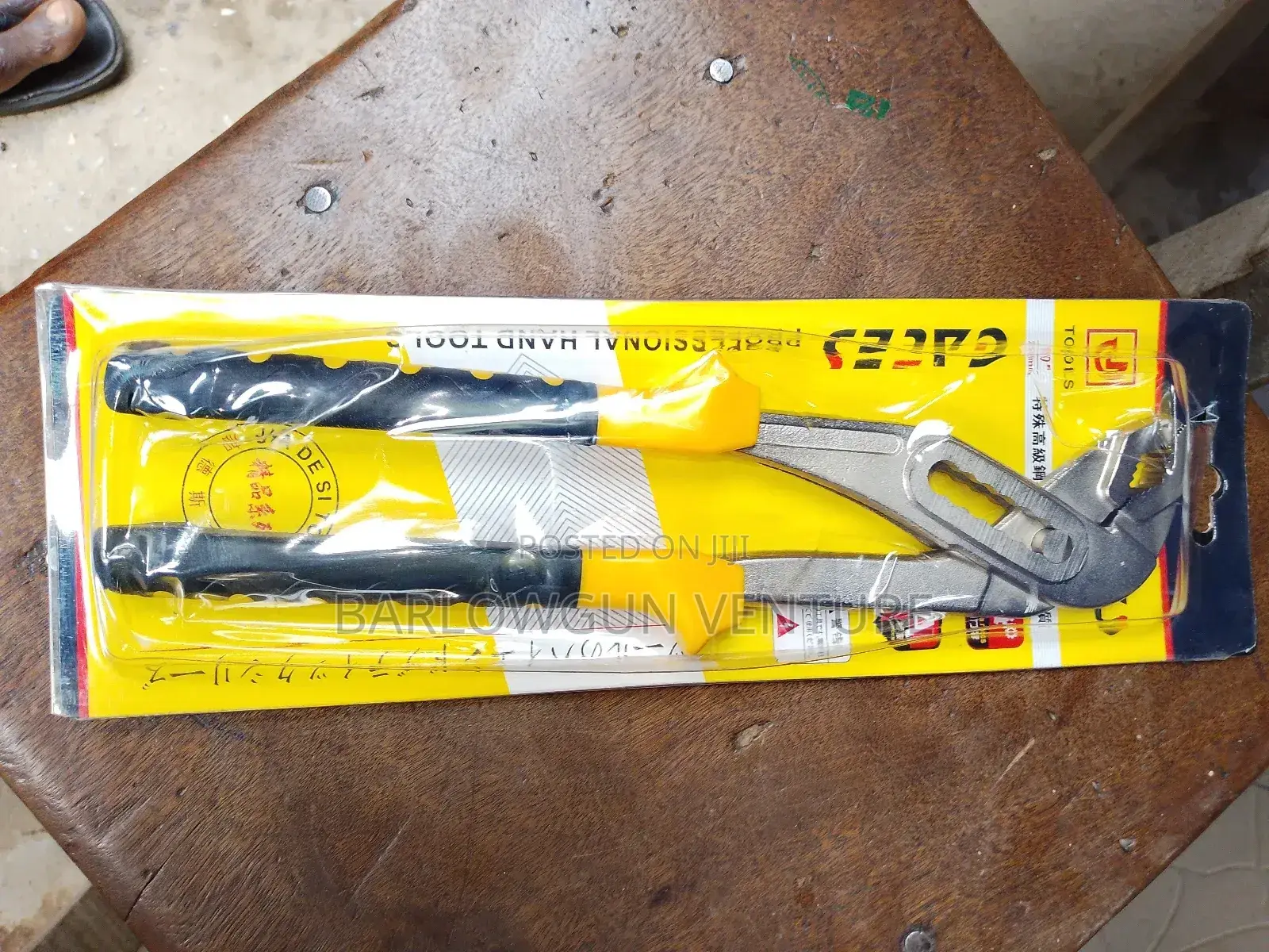 Gas Plier 10