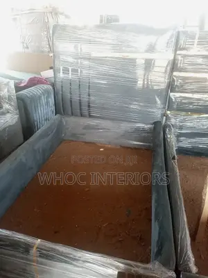 4 and Half Paded Luxury Upholstery Bedframe