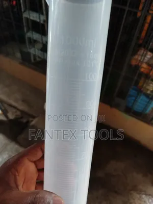 Measuring Cylinder 1000 Ml