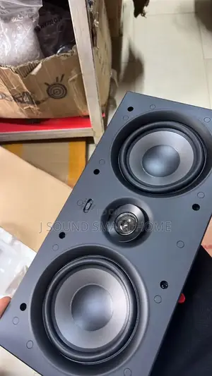 Cinema in Wall Speakers With Woofer