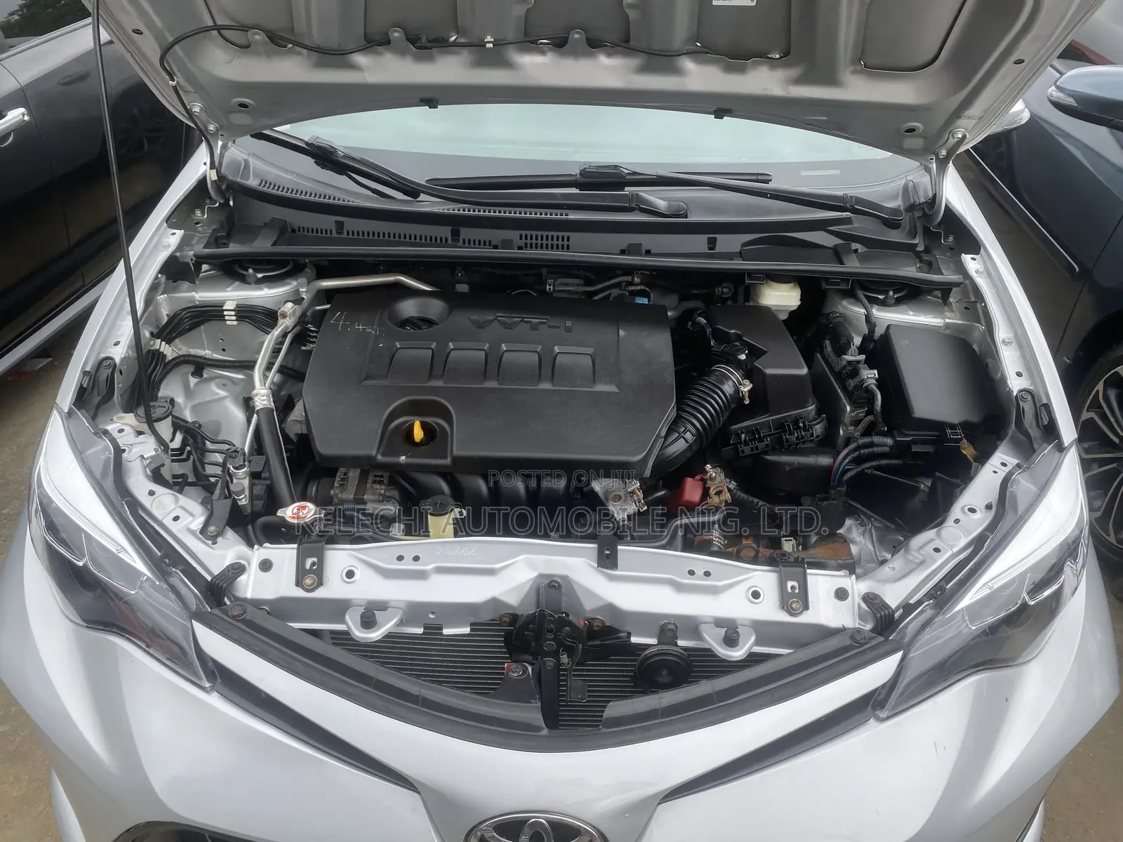 Toyota Corolla 2017 Silver