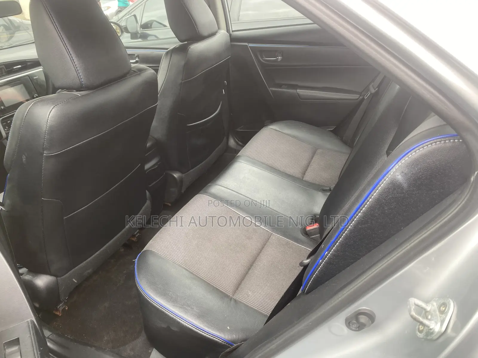 Toyota Corolla 2017 Silver