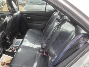 Toyota Corolla XSE (1.8L 4cyl 2A) 2018 Silver