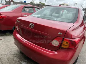Toyota Corolla 2009 Red