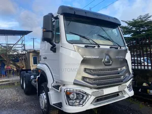 CNHTC Howo 371 Tractor Head