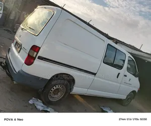 Toyota HiAce 2007 White