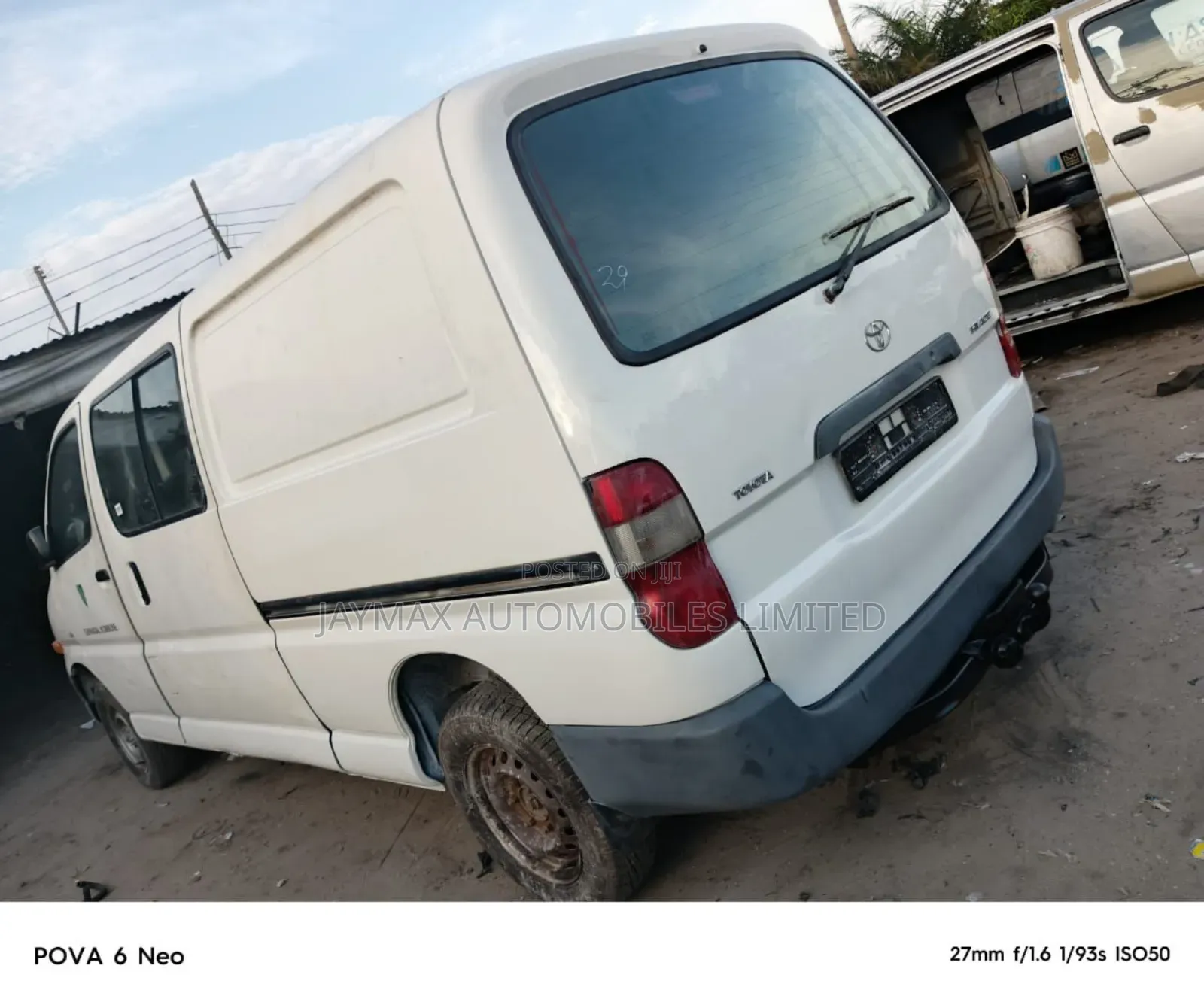 Toyota HiAce 2007 White