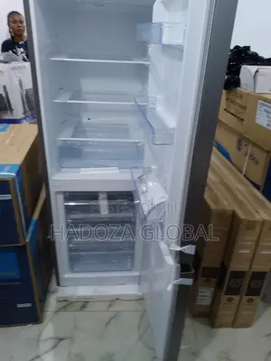 Hisense 225litres Fast Cooling Bottom Mount Freezer