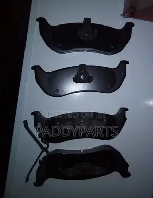 Chrysler Pacifica Brake Pad