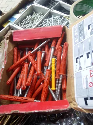 Original Conceret Hiltli Screw