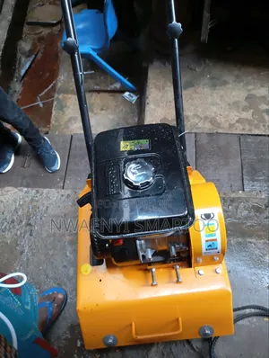 Original Robin Floor Compacting Machine C120