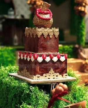 Traditional Wedding Cake
