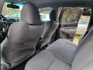 Toyota Tacoma 2014 Gray