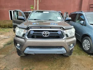 Toyota Tacoma 2014 Gray