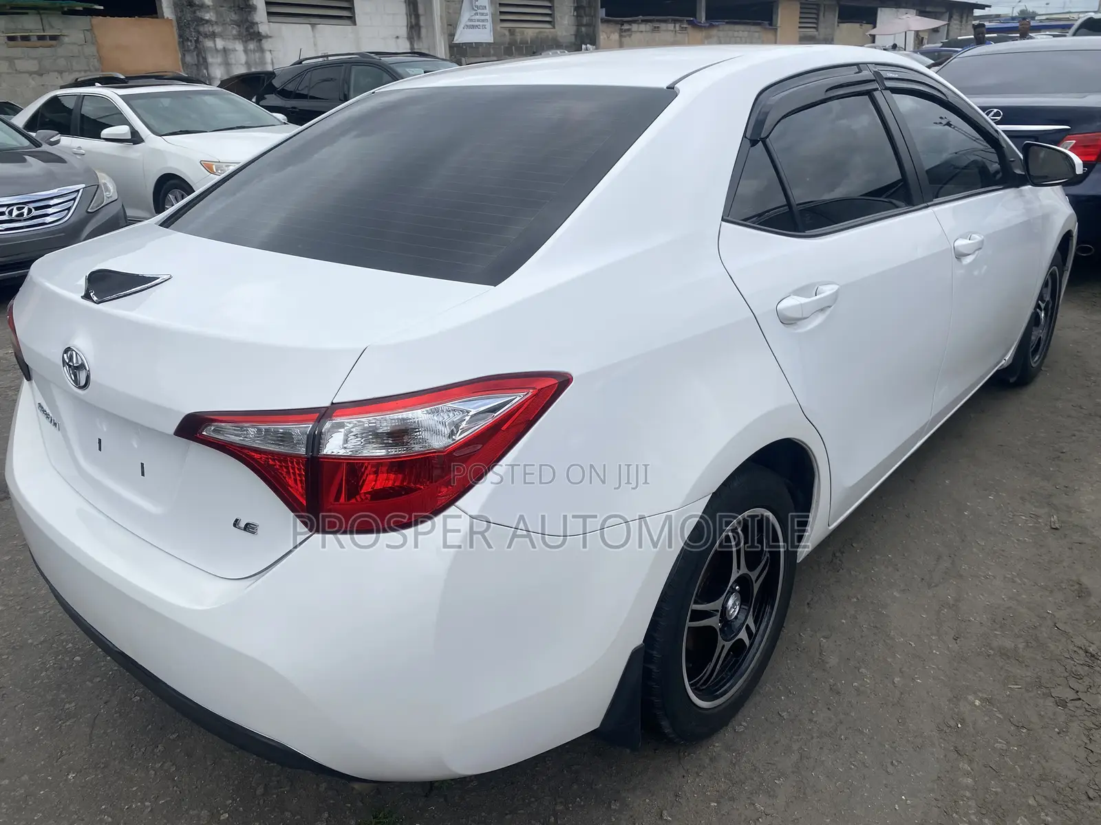 Toyota Corolla 2016 White